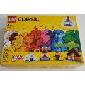 Лего LEGO Classic Bricks and Houses  лего классик   11008 Кубики та будиночки 270 деталей 