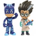 Герои в масках Кетбой и Ромео just play PJ masks Catboy Romeo