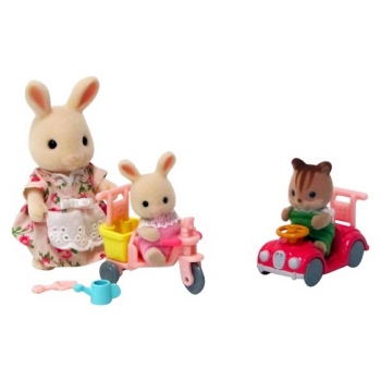 Sylvanian Families Calico Critters Apple Jake Ride  Сильваниан фемелис заец кролик Эппл бурундук