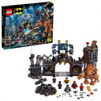Lego Super Heroes Вторжение Глиноликого в бэт-пещеру 76122