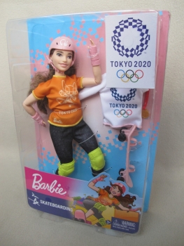 Кукла Барби Скейтбординг Олимпийские игры  Barbie Olympic Games Tokyo 2020 Skateboarder 