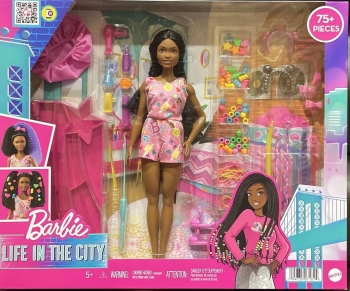 Ігровий набір Барбі  Бруклін зачіски салон краси  Barbie "Brooklyn" Roberts Hair Playset