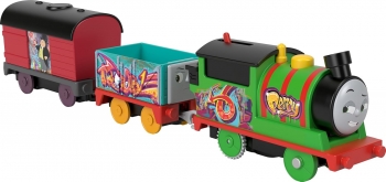 Паровозик потяг моторизований  Перс Thomas & Friends Motorized Toy Train Graffiti Percy Tender & Cargo