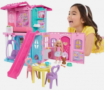 Ігровий набір Barbie Chelsea Pop-Up Doll House  розкладний будиночок із гіркою, лялька Челсі та цуценя